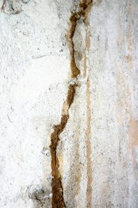 Crack In Basement Wall